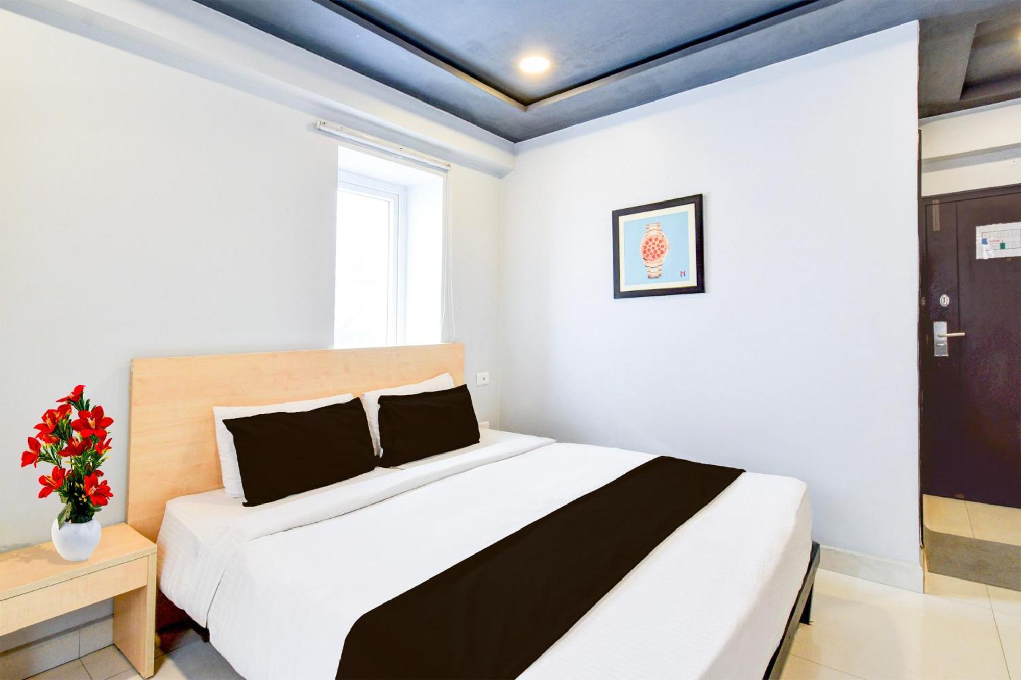 Super Townhouse Hitech Hyderabad Hotel 4*